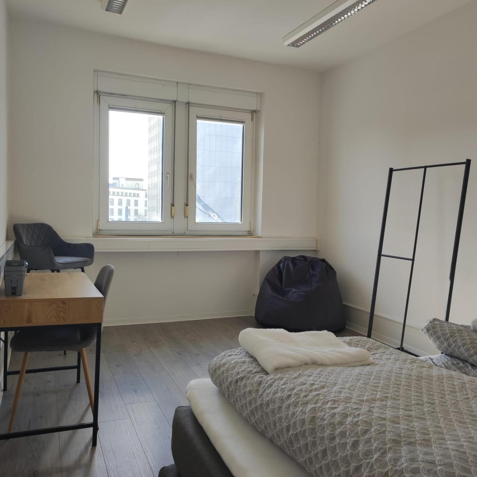 Simplex Apartments Am Ettlinger Tor Spacious Karlsruhe Bagian luar foto