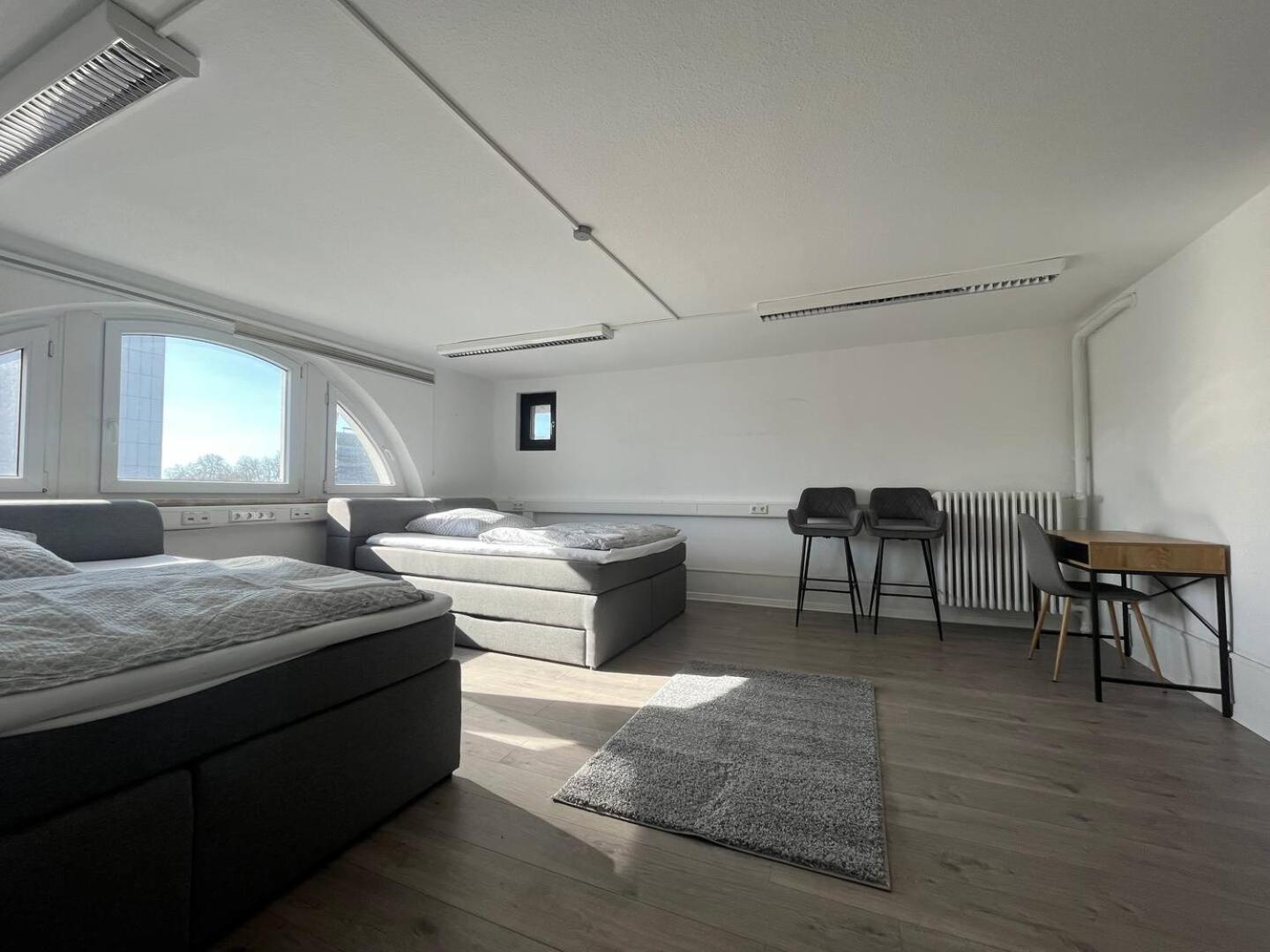 Simplex Apartments Am Ettlinger Tor Spacious Karlsruhe Bagian luar foto