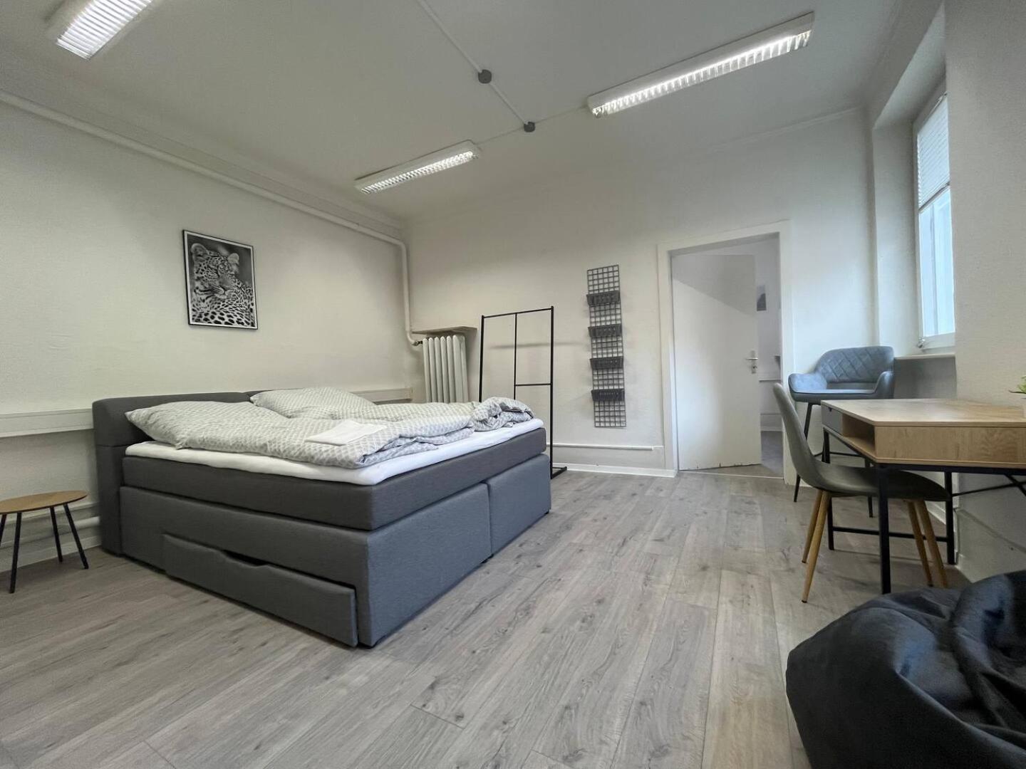 Simplex Apartments Am Ettlinger Tor Spacious Karlsruhe Bagian luar foto